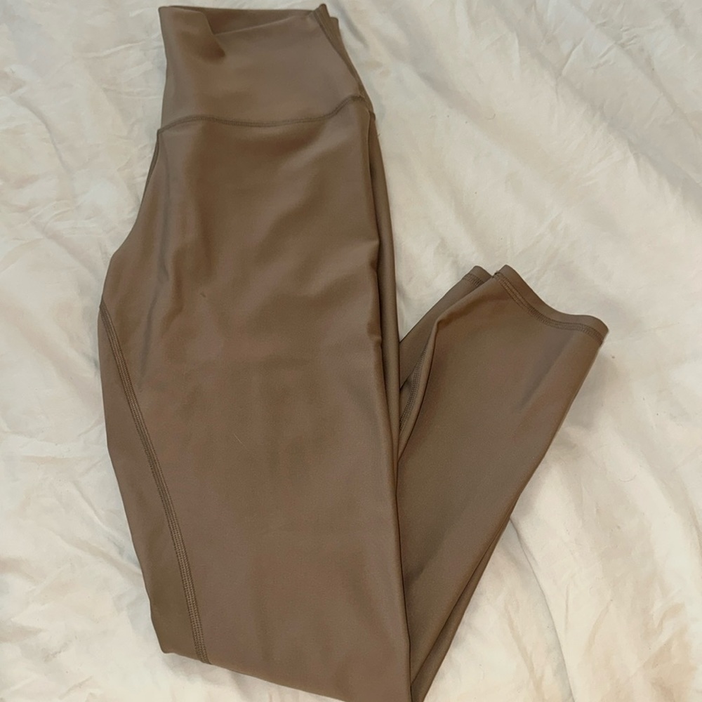 7/8 Airlift high-waist legging in taupe🤞🏼